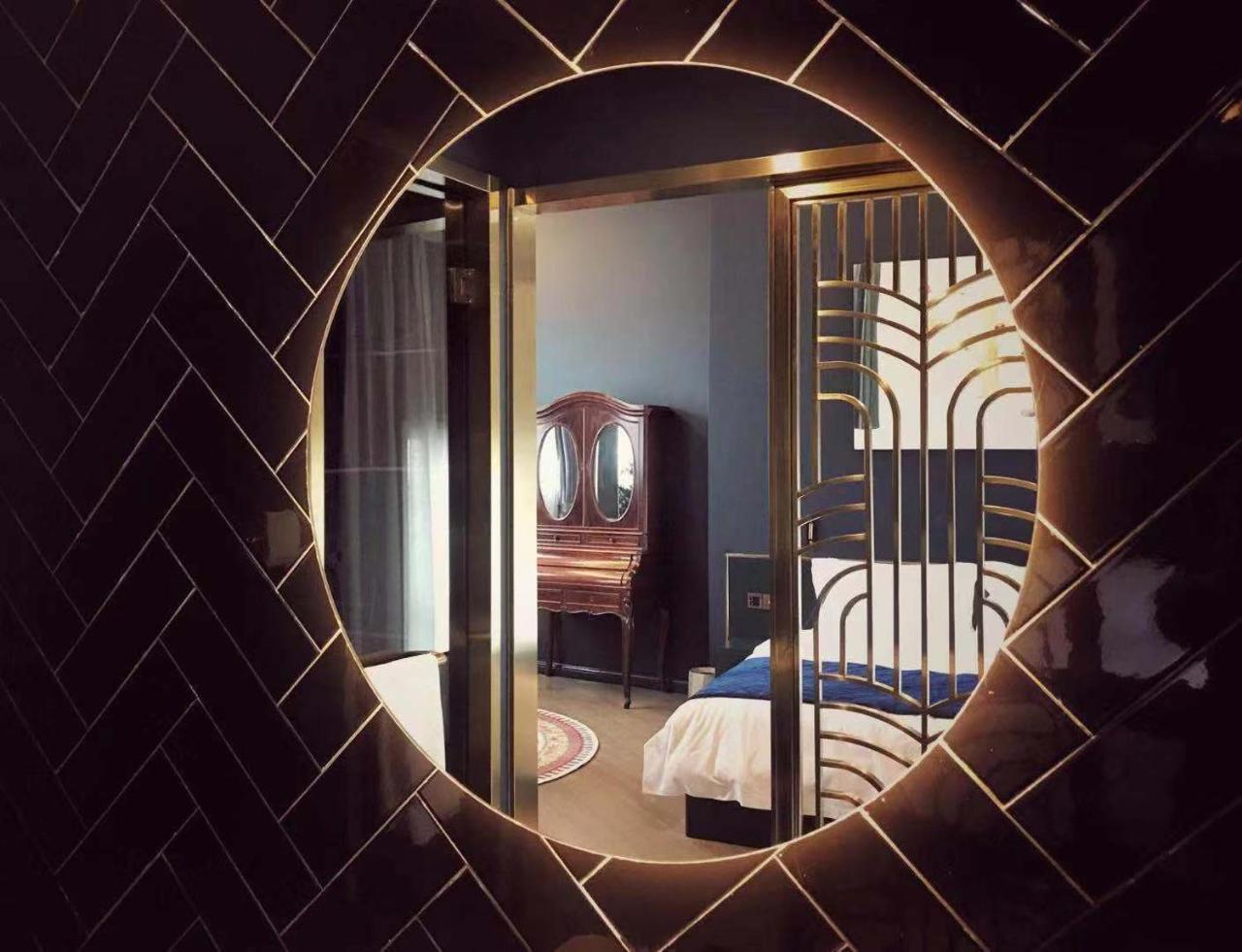 Moon And Chalice Boutique Hotel Kunming Exterior photo